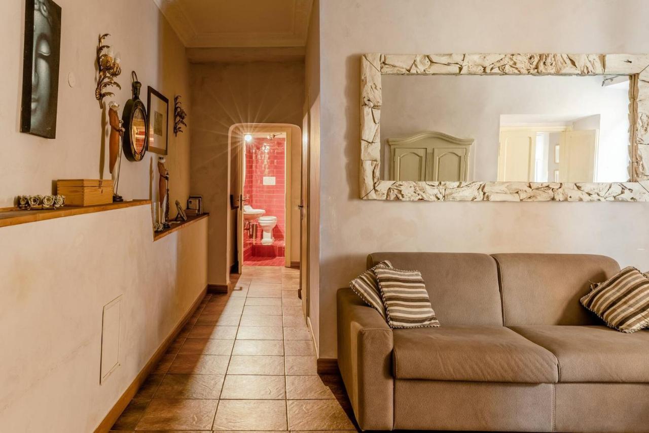 Rome Right In The Ancient Historical Center Two Bedrooms Two Bath, Up To 6 Pax المظهر الخارجي الصورة