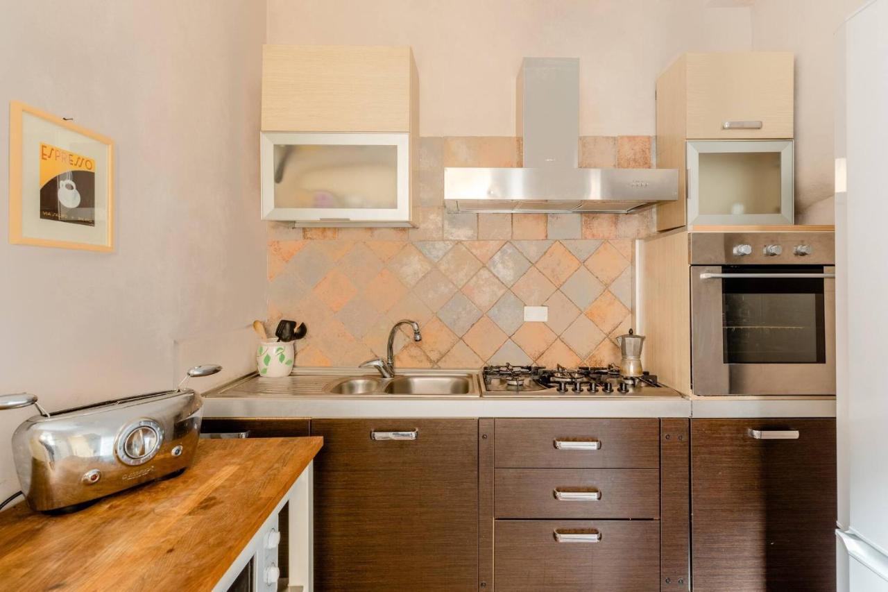 Rome Right In The Ancient Historical Center Two Bedrooms Two Bath, Up To 6 Pax المظهر الخارجي الصورة