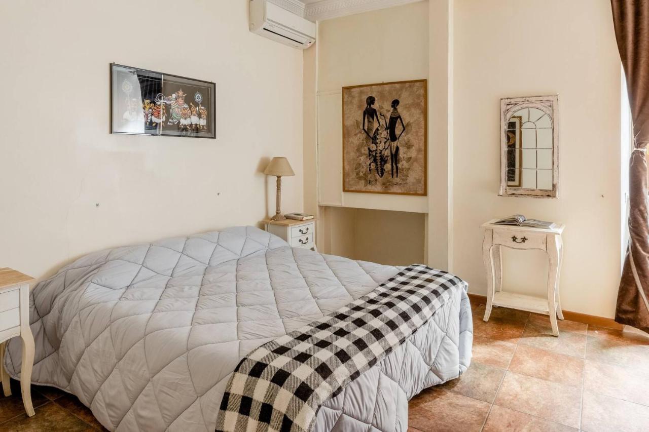 Rome Right In The Ancient Historical Center Two Bedrooms Two Bath, Up To 6 Pax المظهر الخارجي الصورة