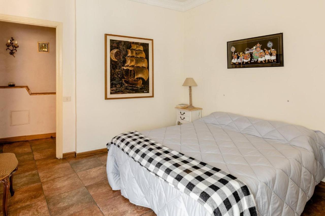 Rome Right In The Ancient Historical Center Two Bedrooms Two Bath, Up To 6 Pax المظهر الخارجي الصورة